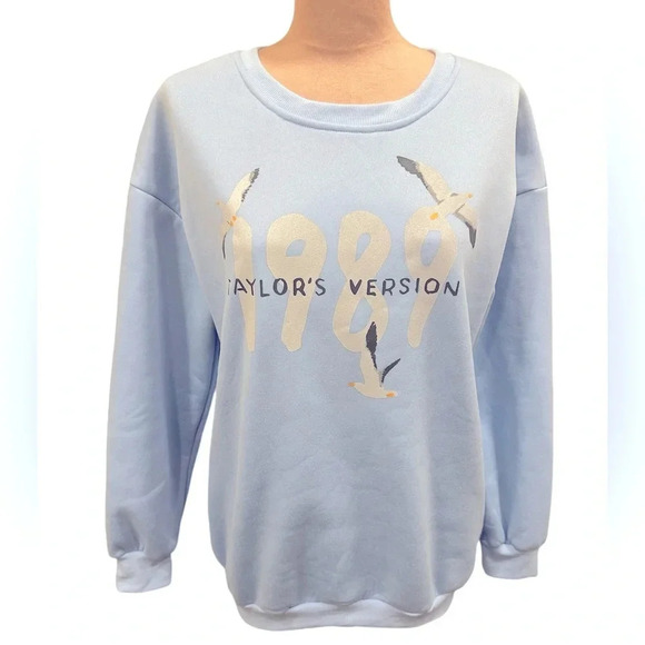 1989 Taylor’s Version Light Blue Graphic Crewneck Sweatshirt Seagull Size Small - Picture 1 of 6